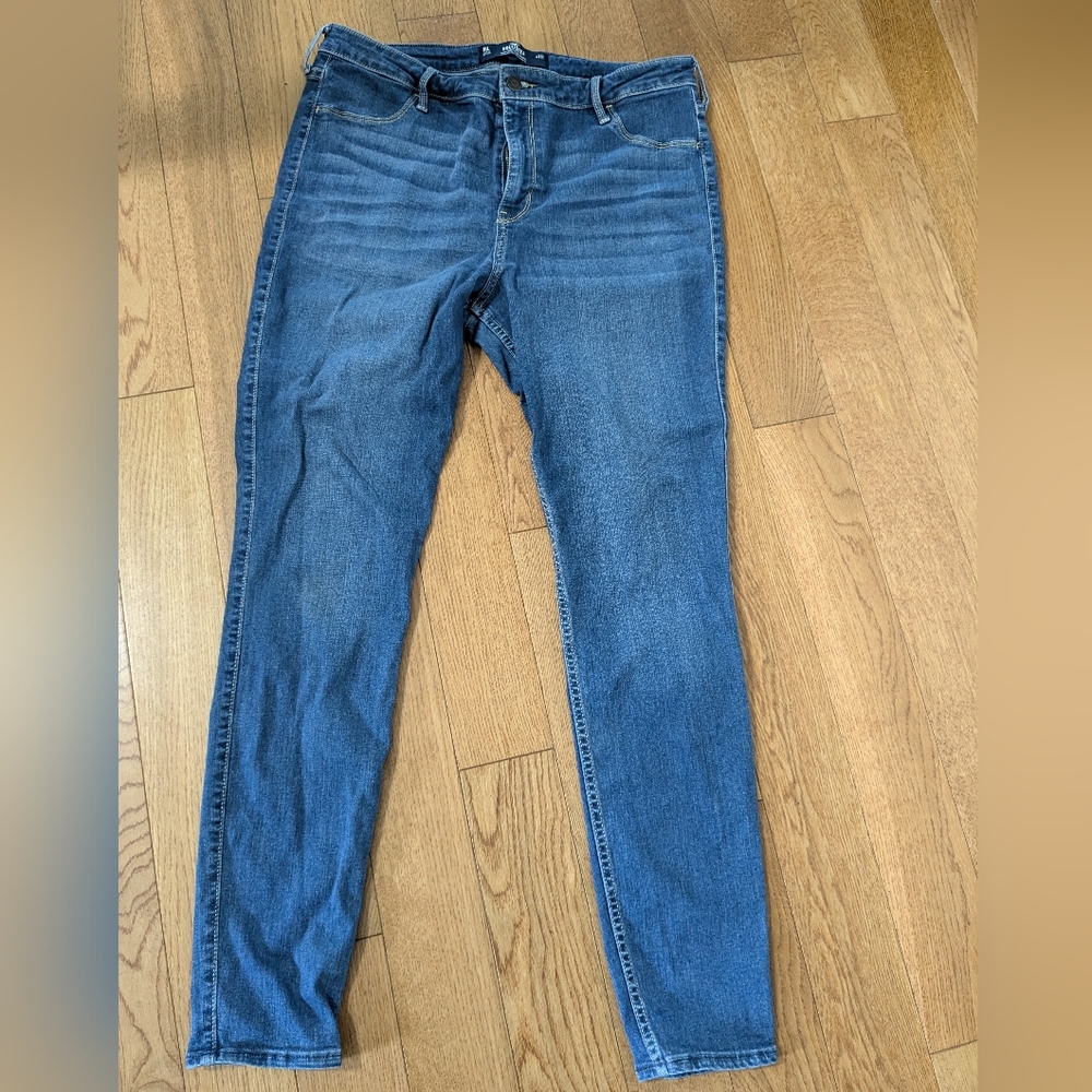 🌼 5 For 20$ 🌼Hollister Jeans
